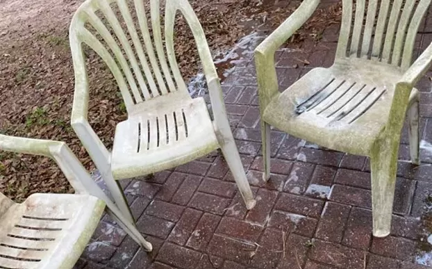 How to Clean and Maintain White Plastic Chairs 2