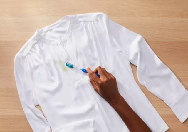 Tips for Removing Permanent Marker Stains from Clothes 2