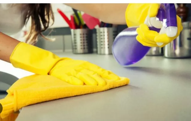 8 Cleaning Hacks: Busted Myths and Ineffective Methods 3