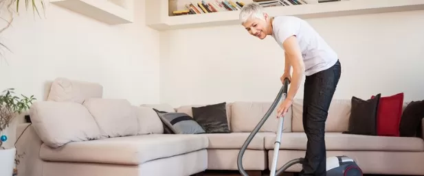 Common Mistakes in Vacuuming for Cleaner Floors 3