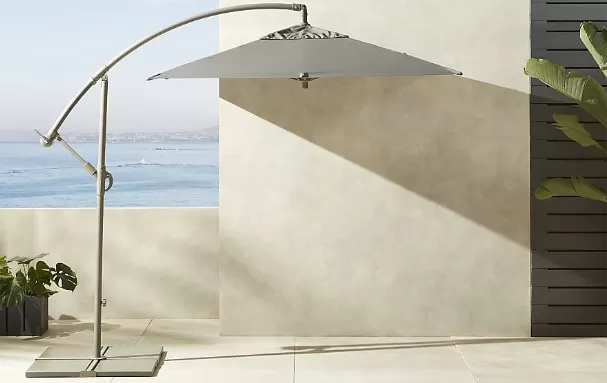The 12 Best Patio Umbrellas for Your Outdoor Space 6