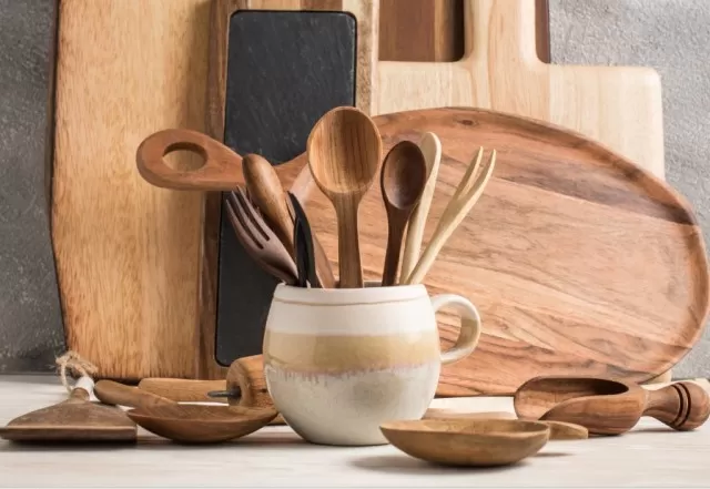 Best Tips to Clean and Preserve Wooden Spoons and Utensils 4
