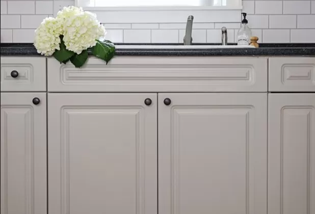 Clean Kitchen Cabinets: How to do it the Best? 2