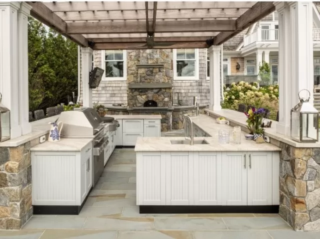 Elevate Your Backyard: 10 Outdoor Kitchen Ideas 4