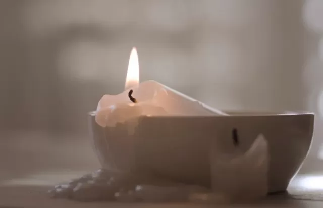 Candle Wax: Best Way to Remove from Hard Surfaces 3