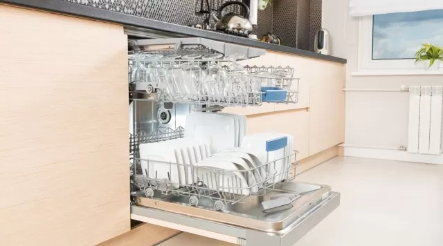 Best Way to Clean a Dishwasher 100% Spotless 5