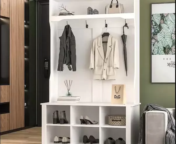 Organize a Coat Closet is not so difficult as you think! 3