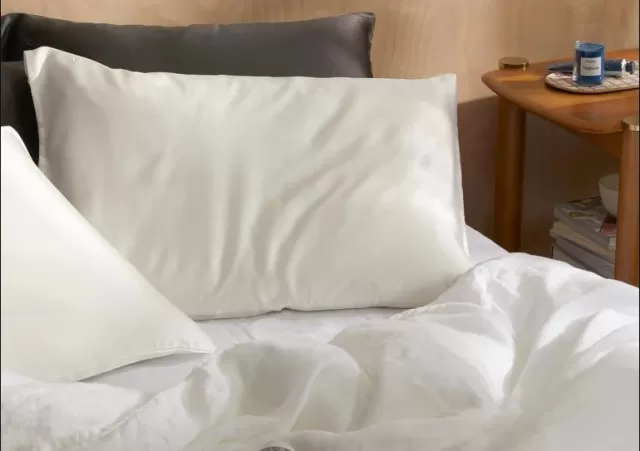 Find the Best Way to Wash Silk Pillowcases and Sheets? Here! 4