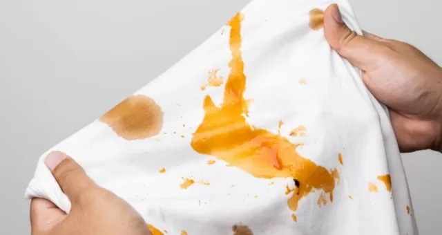 Best Way to Get Grease Out of Clothes 10