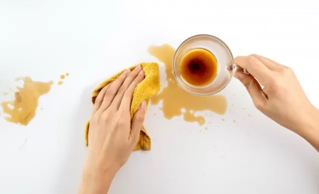 Clean Mugs: Easiest Way to Remove Coffee & Tea Stains 2