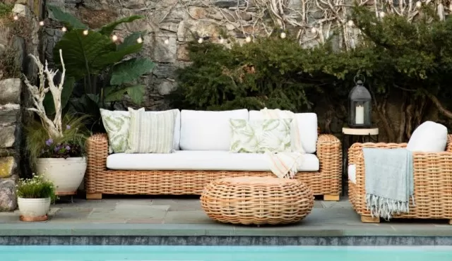 Outdoor Cushions & Pillow: Best Guide to Clean to Last Long 4
