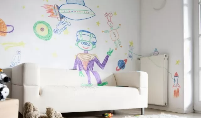 Remove Crayon Stains on Walls With No Damage to Paint 2