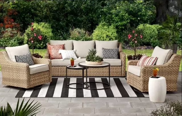 Outdoor Furniture: Best Cleaning Guidebook for 4 Seasons 2