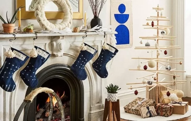 8 Best Necessary Tips for Holiday Decorations Storage 2