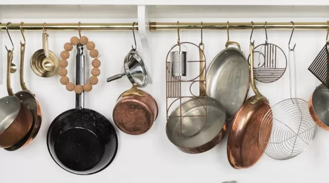 8 Best Organization Methods for Pots and Pans In Cabinet 2