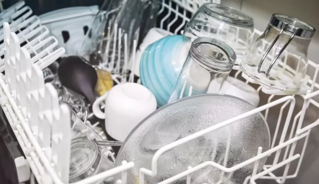 What is the Best Correct Method to Load Dishwasher? 3