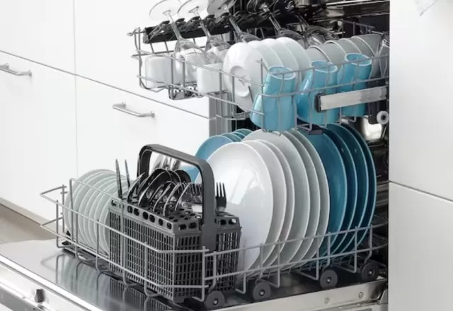 What Is the Role of the Air-Dry in Dishwashers? 2