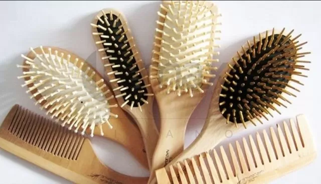 Best Guide to Clean Hairbrushes to Remove Lint & Buildup 4