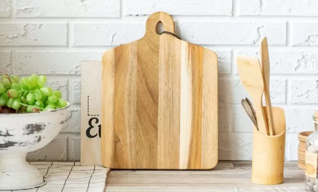 How to Best Clean Cutting Boards? 4