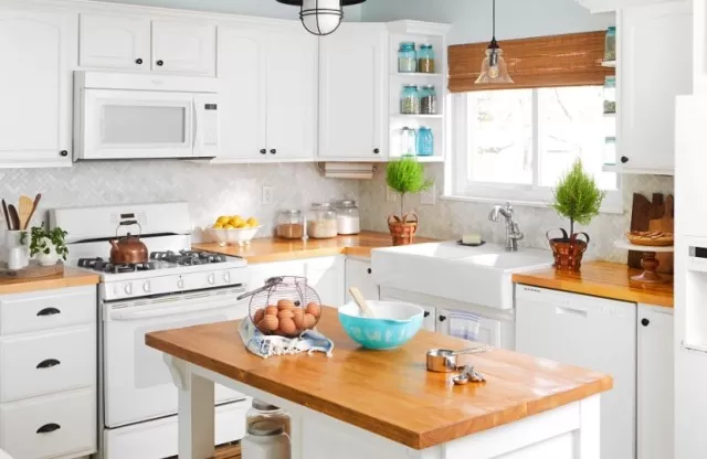 10 Small-Appliance Storage Ideas for Clutter-free Countertop 3