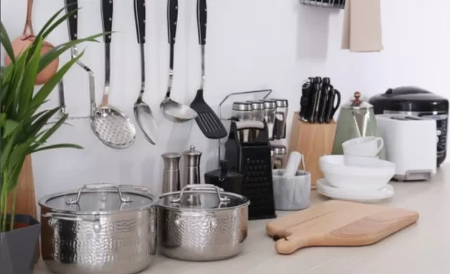 Best Guide for Dishes & Utensils Storage in Cabinet 2