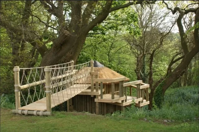 Elevated Inspiration: Treehouse Designs to Envy 5