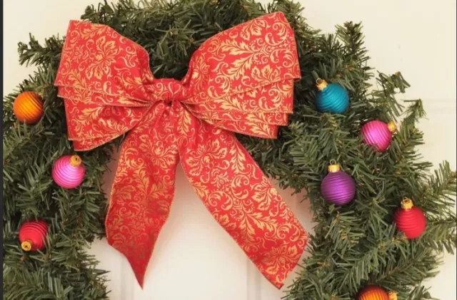 5 Styles of Wreath Bow Tying Made Easy 1