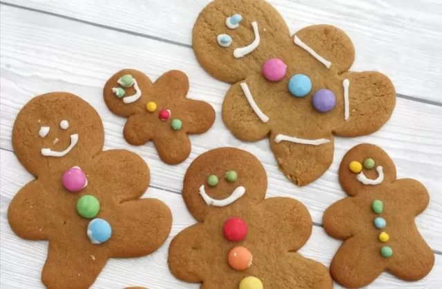 Delightful Christmas Cookies to Bake for Santa This Year 1
