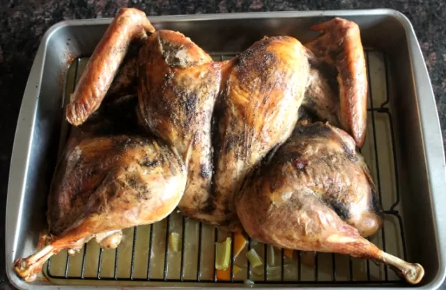 Thanksgiving Turkey: Roasted, Stuffed, Roulade, Smoked 1