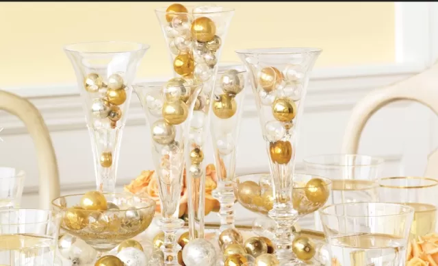 Impressive New Year\'s Eve Table Decorations for Any Guest 2