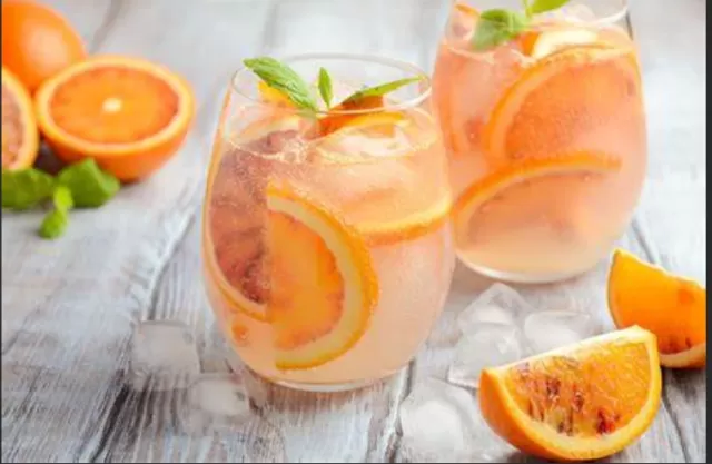 Sparkling New Year\'s Punch Recipes 3